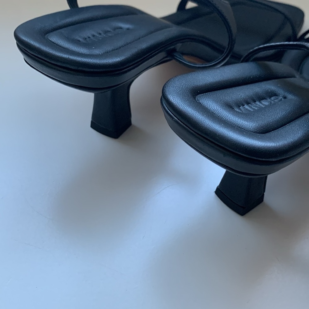 Vince Black Sandals Sleek Design Comfortable Fit - Picture 9 of 11